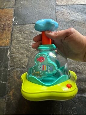 Ocean Popper Push Toy for Toddlers - Teal & Yellow